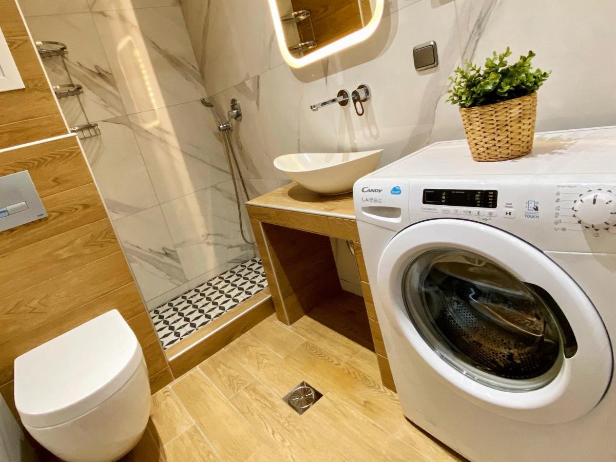 48 Downtown Lofts Apartment Néa Péramos Екстериор снимка