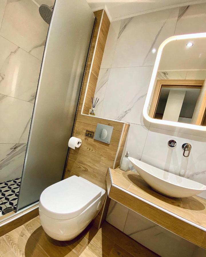48 Downtown Lofts Apartment Néa Péramos Екстериор снимка