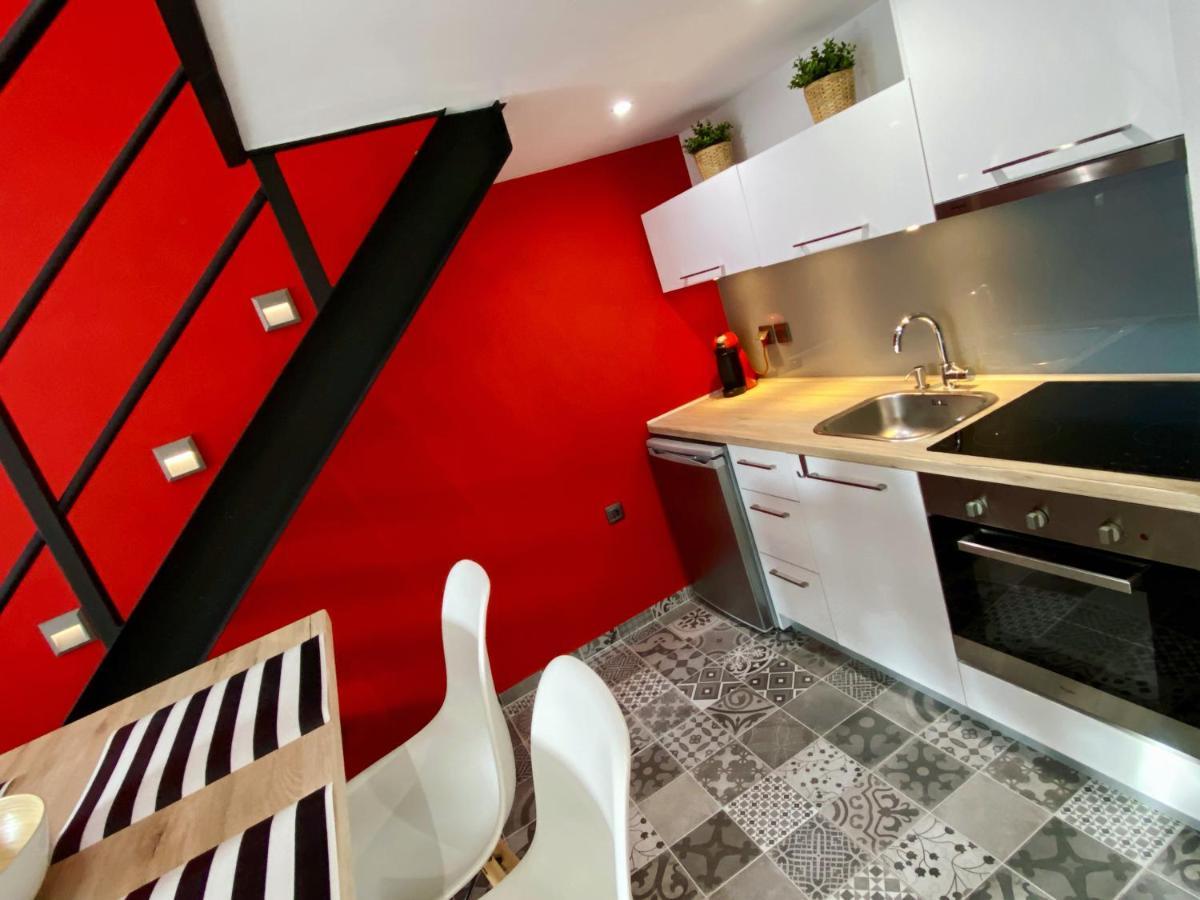 48 Downtown Lofts Apartment Néa Péramos Екстериор снимка
