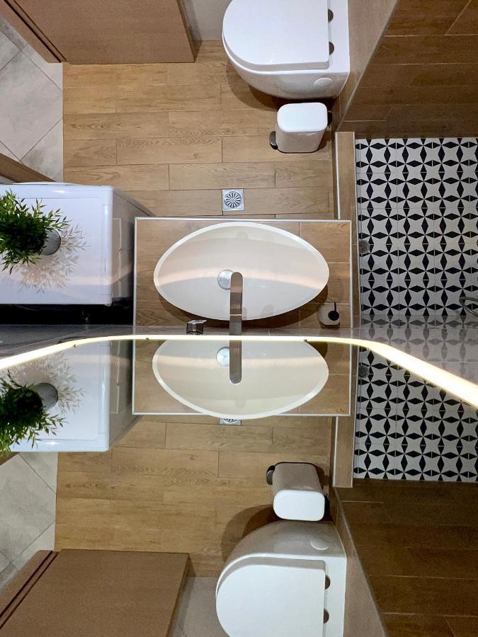 48 Downtown Lofts Apartment Néa Péramos Екстериор снимка