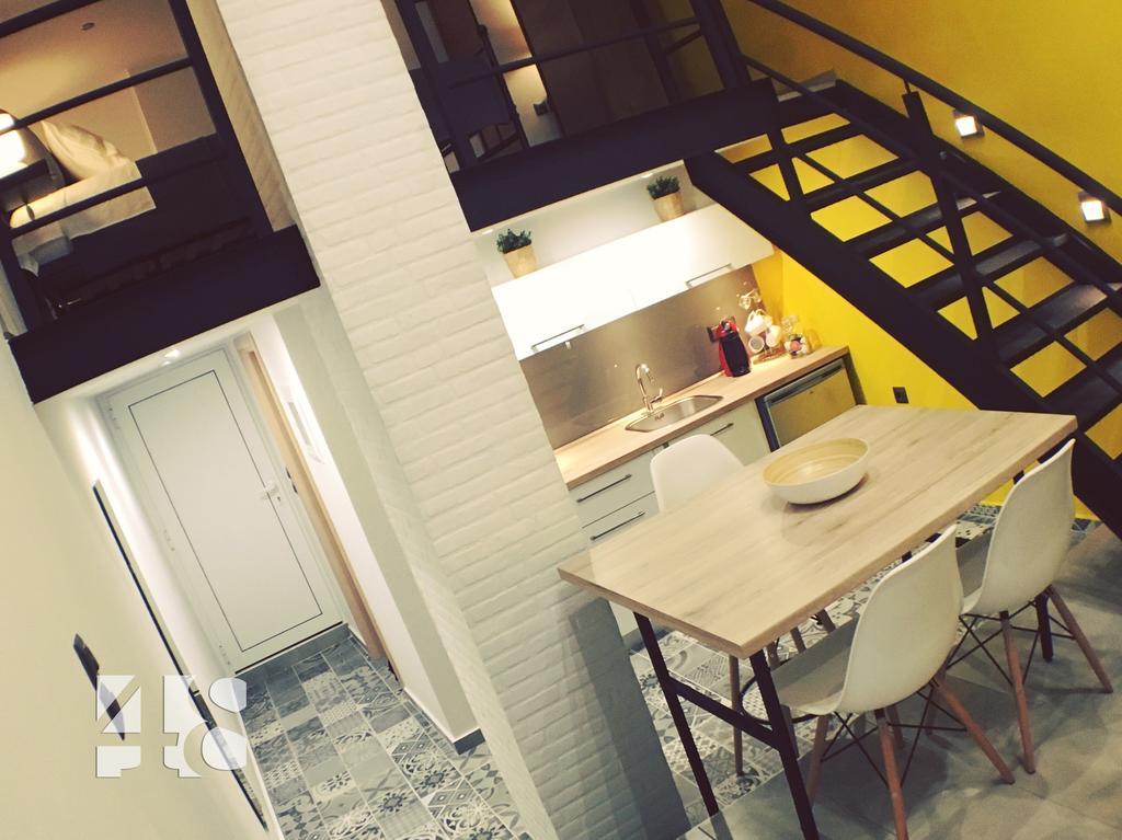 48 Downtown Lofts Apartment Néa Péramos Екстериор снимка