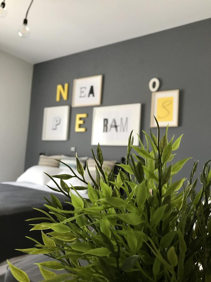 48 Downtown Lofts Apartment Néa Péramos Екстериор снимка